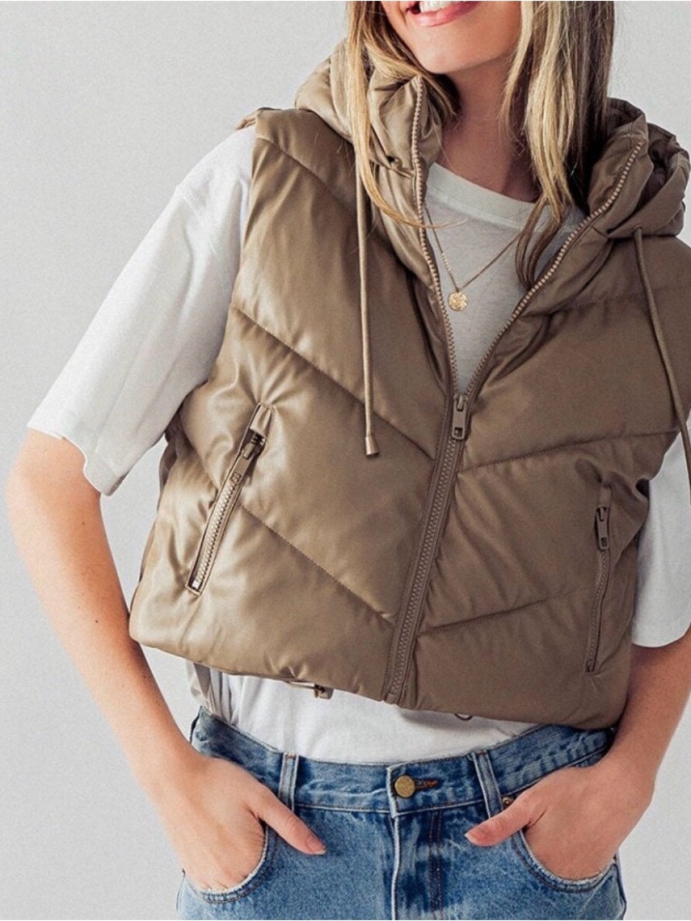 Love Tree Hooded Puffer Vest in Taupe